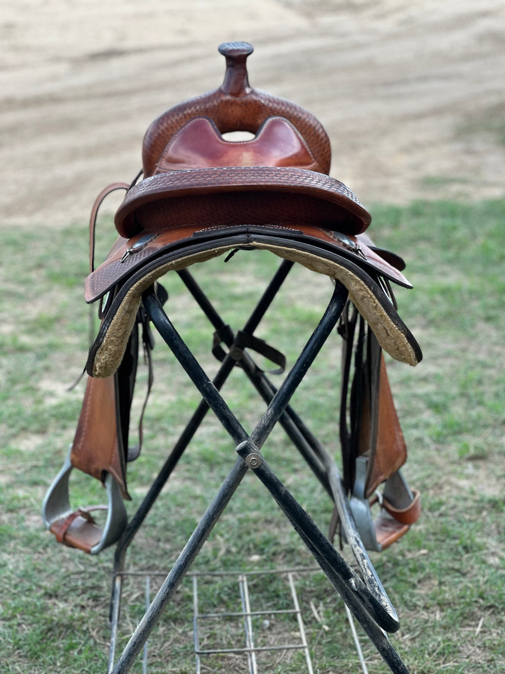 16” Crates Working Saddle