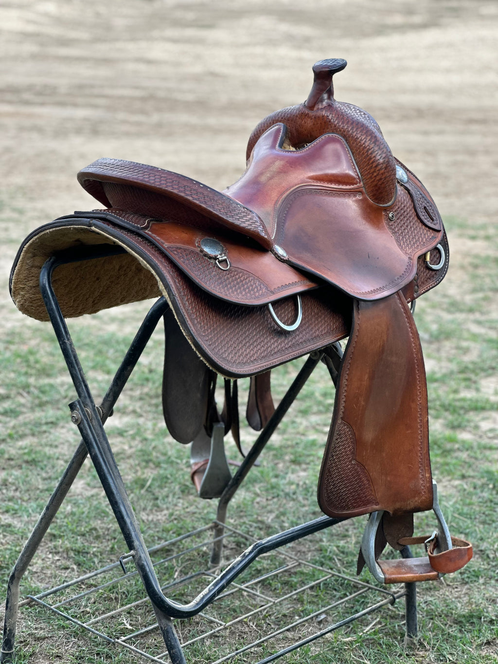 16” Crates Working Saddle