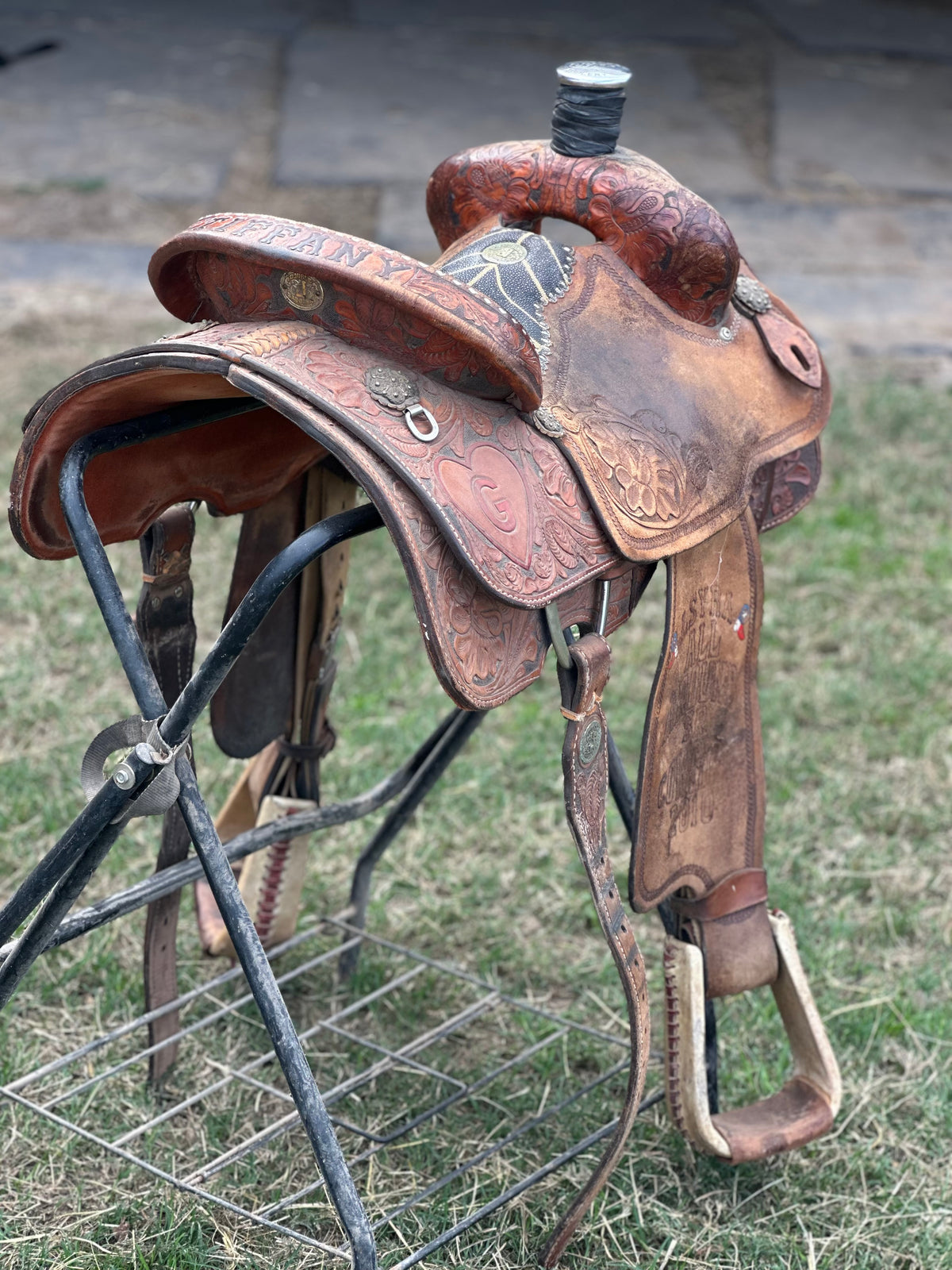 15” Double J Trophy Roping Saddle