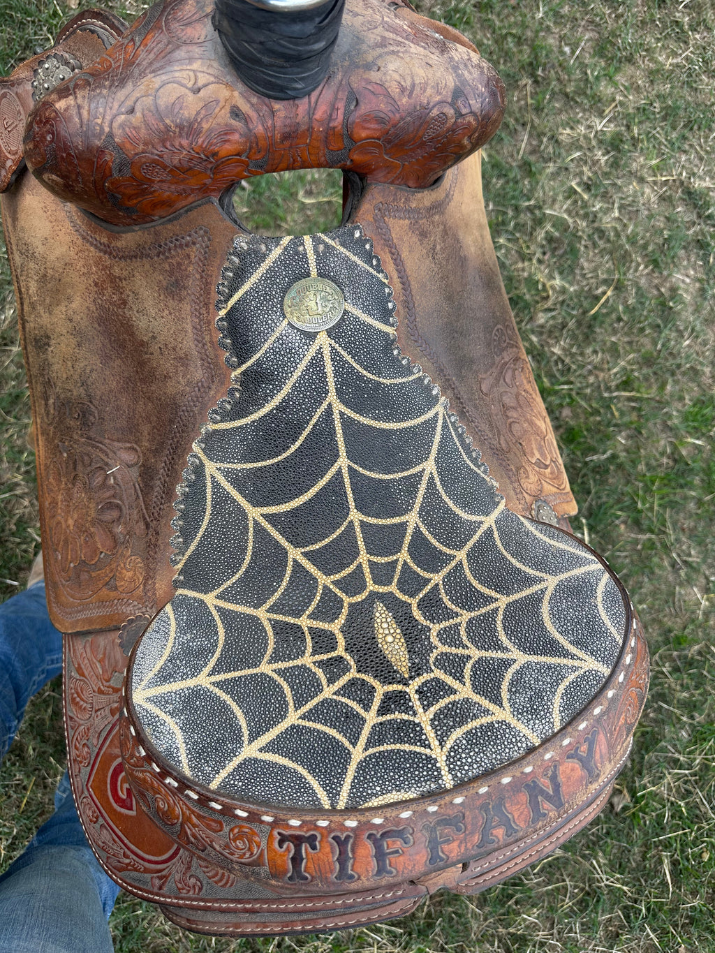 15” Double J Trophy Roping Saddle