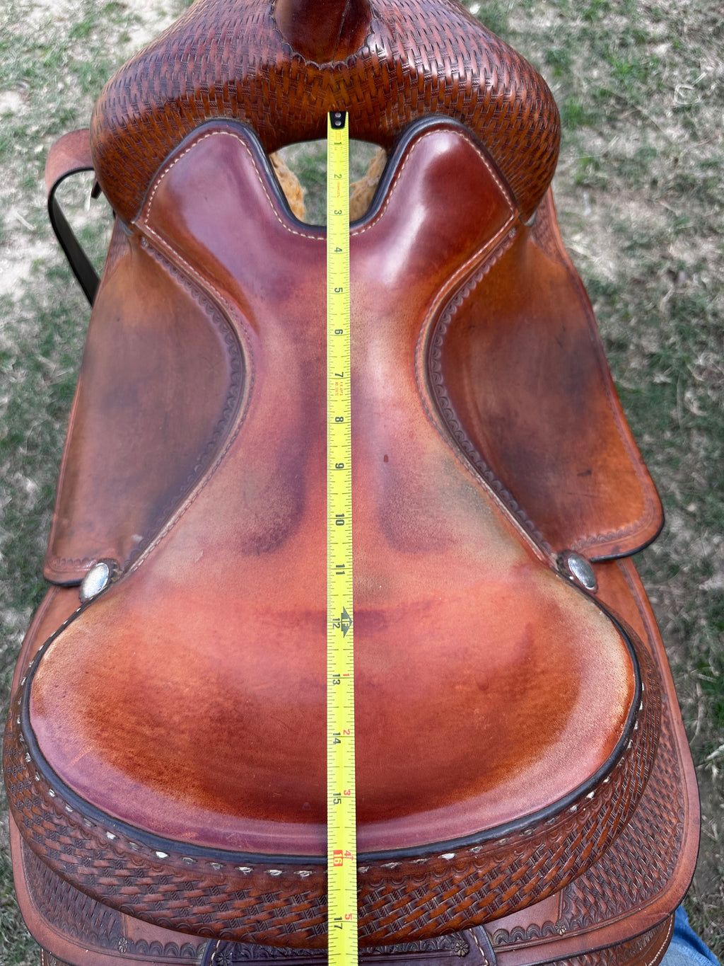 16” Crates Working Saddle